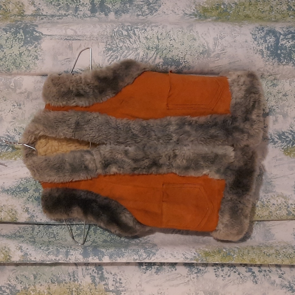 Kids vintage fur vest size small  1970's boho bohemian costume or photo wear